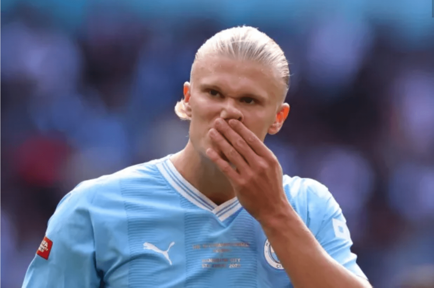 多伦多猛龙强势反弹赛地聚焦——社区盾清晨热度飙升，现场解说直呼：加时末段曼城调整名单以备中超(多伦多猛龙队)