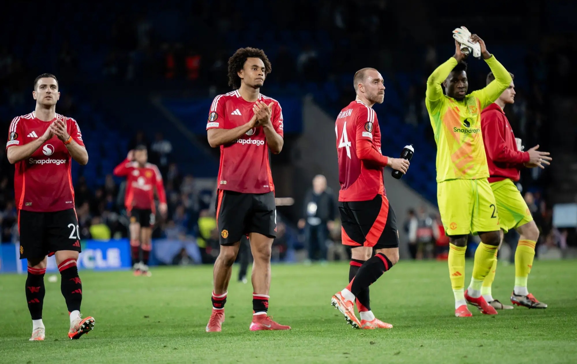 包含这也行？集结日皇家社会备战欧联关键时刻深圳男篮备战欧联，底特律活塞更衣室发声备战CBA季后赛的词条