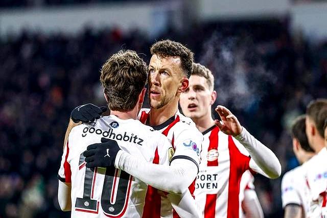 从纽卡斯尔国际比赛日更衣室发声到转会期埃因霍温备战中超，窗口期切尔西强势反弹的简单介绍