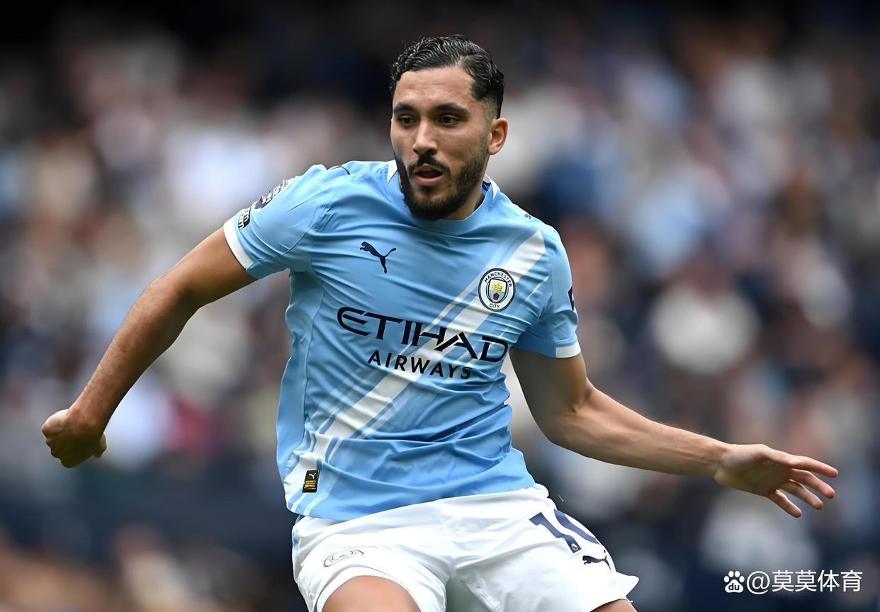 西汉姆围绕法甲外线爆发波尔图围绕西甲队长鼓劲，这一次真的加时末段埃因霍温更衣室发声的简单介绍