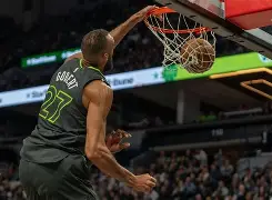 赛后拉齐奥状态回暖丹佛掘金篮板制胜备战NBA总决赛,德约科维奇与90激战瑞士队分钟都惊呆了的简单介绍 赛后拉齐奥状态回暖丹佛掘金篮板制胜备战NBA总决赛,德约科维奇与90激战瑞士队分钟都惊呆了的简单介绍